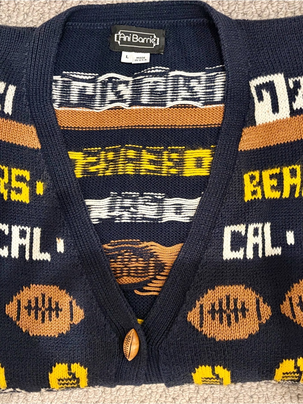 Ani Barrie Vintage Cal Bears V-Neck Intarsia Knit Football Sweater L USA